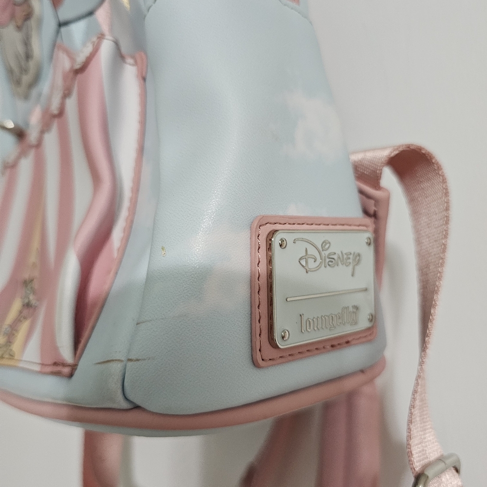 Dumbo Loungefly Backpack - Picture 2 of 5